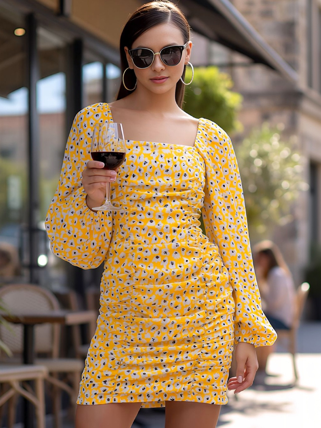 aayu Women Yellow & White Floral Georgette Bodycon Dress