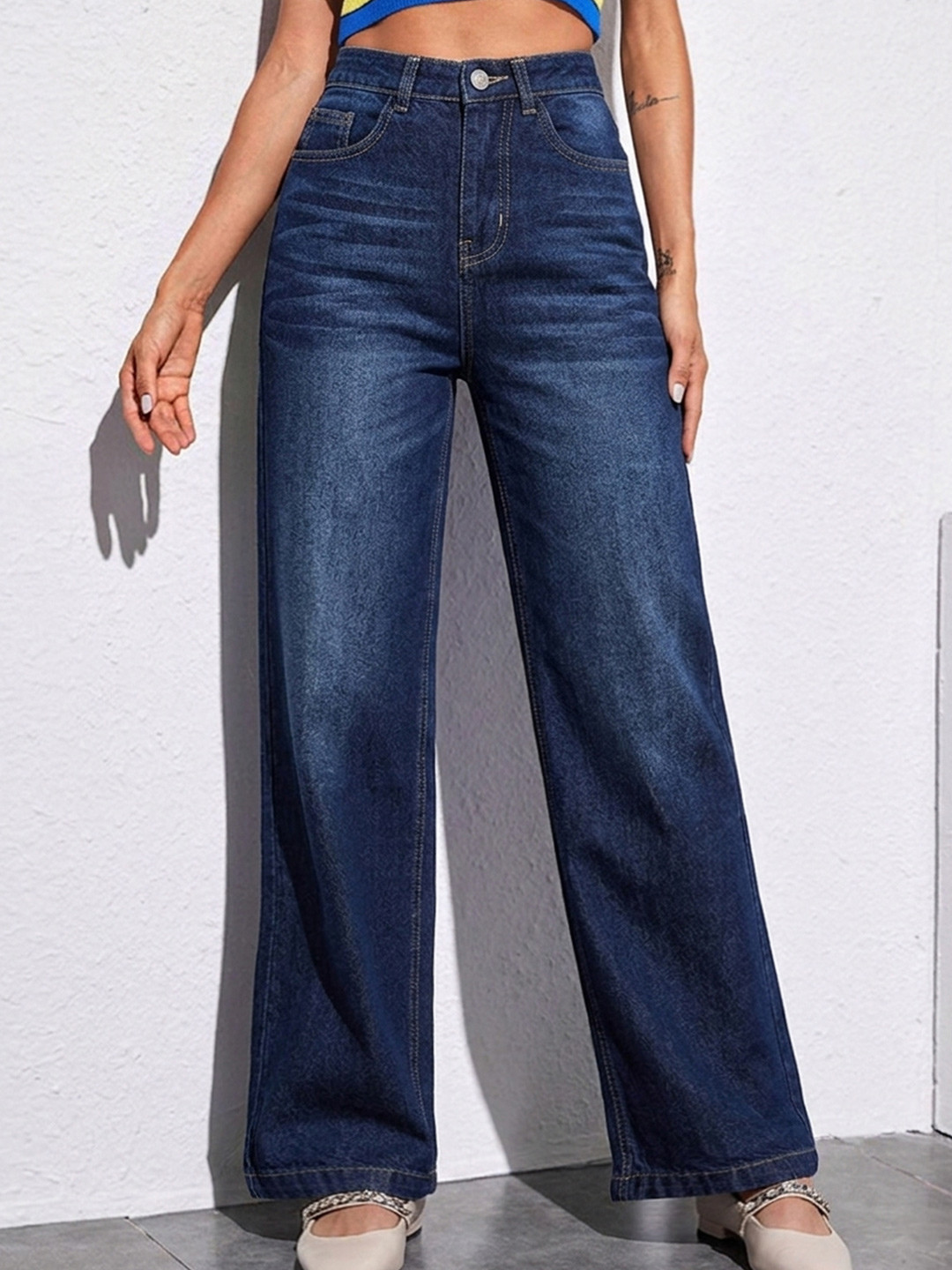 Urbano Fashion Women Regular Fit High-Rise Light Fade Jeans