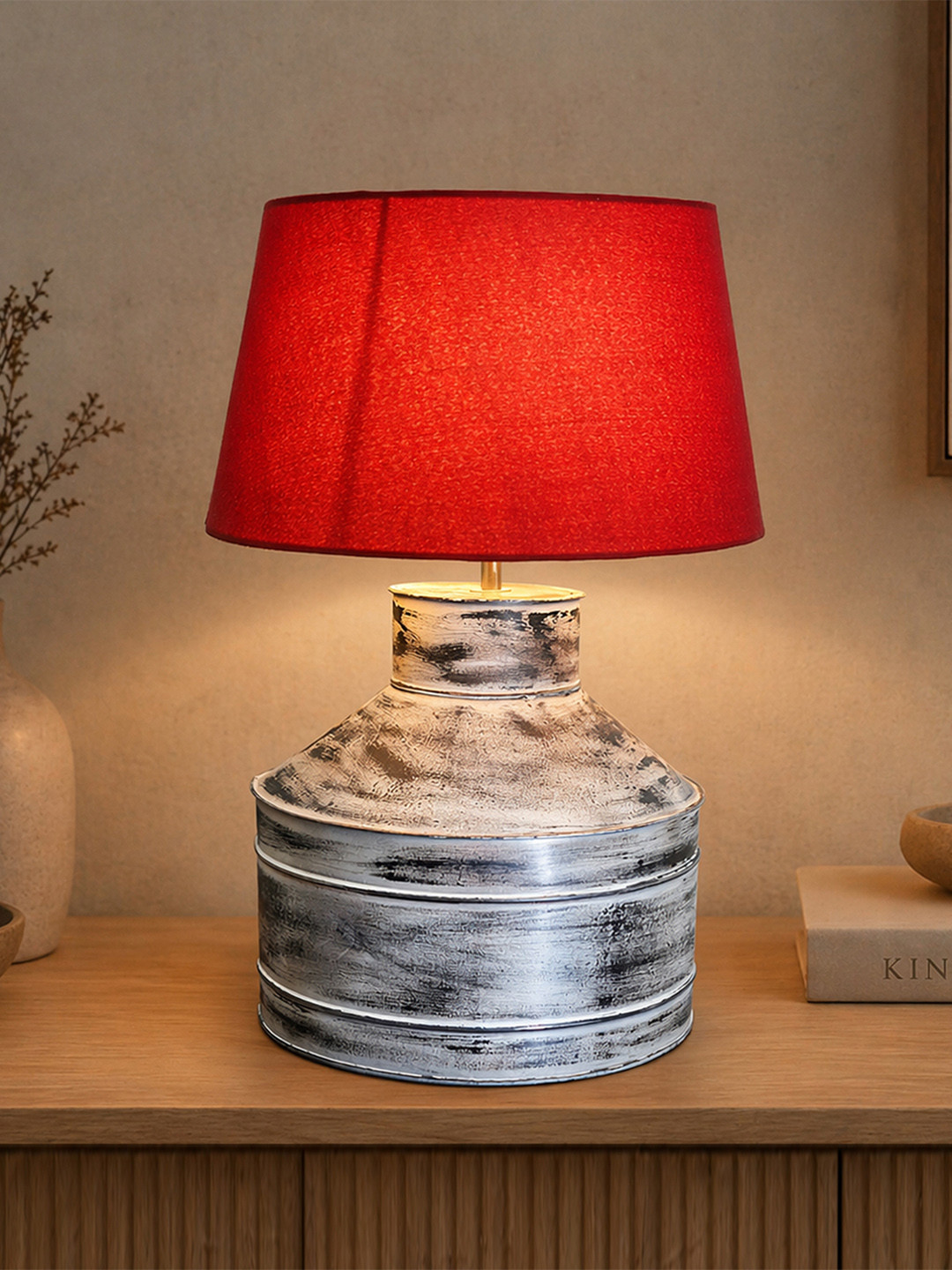 Homesake Rustic Warm Yellow Metal Frustum Solid High Quality Electrical Table Lamps