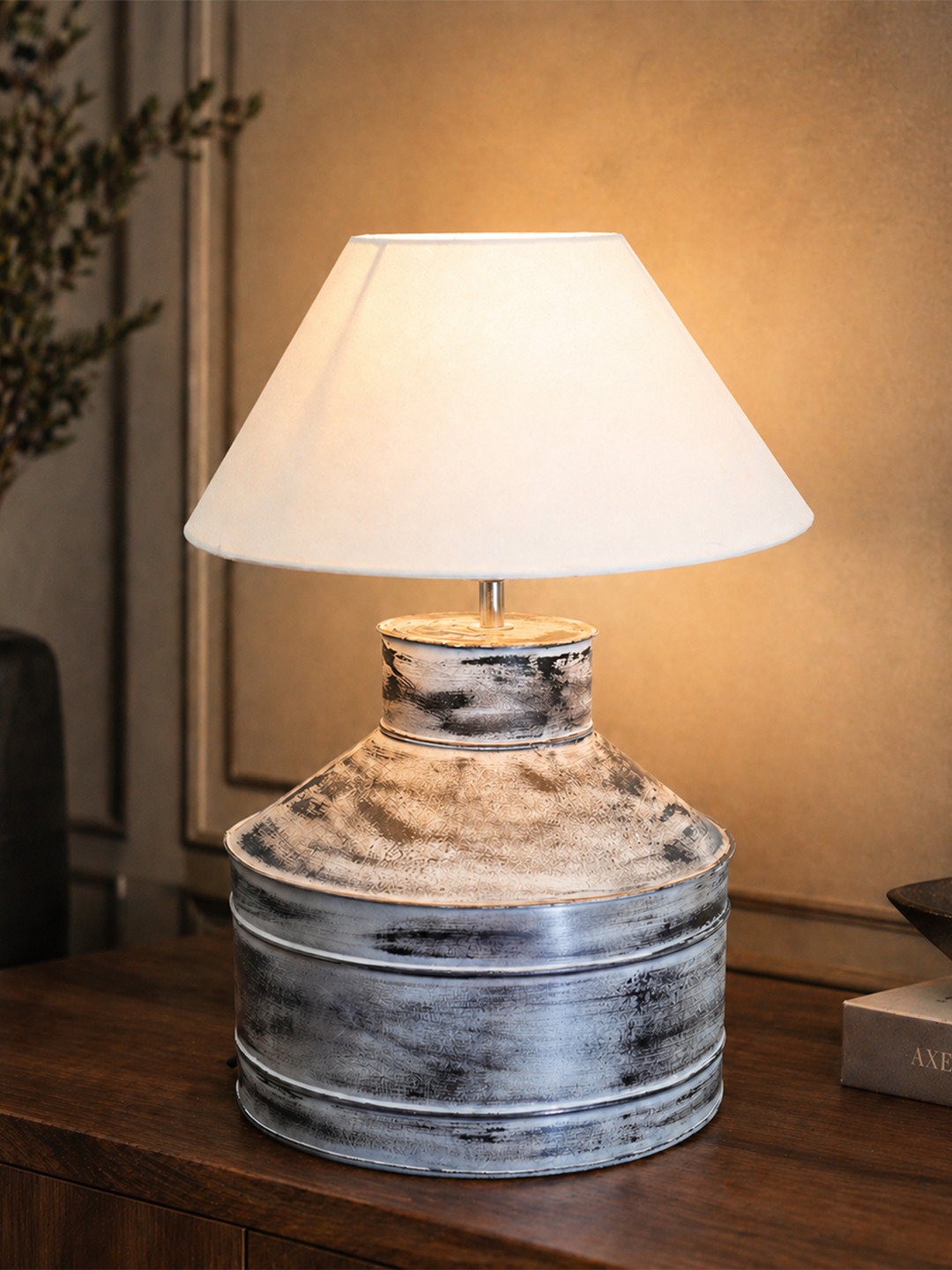 Homesake Warm Yellow Metal Cylinder Solid High Quality Electrical Table Lamps