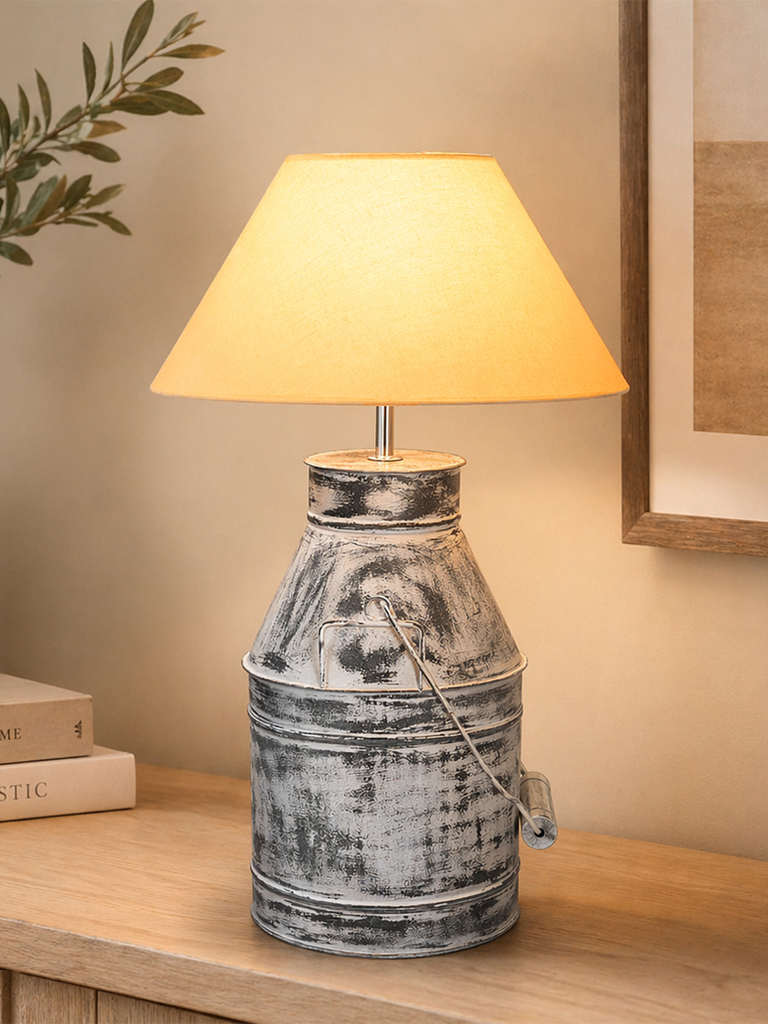 Homesake Warm Yellow Metal Cylinder Solid High Quality Electrical Table Lamps