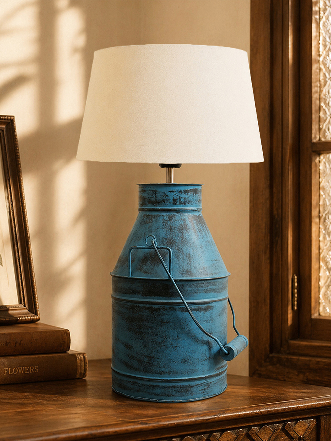 Homesake Rustic Warm Yellow Metal Cylinder Solid High Quality Electrical Table Lamps