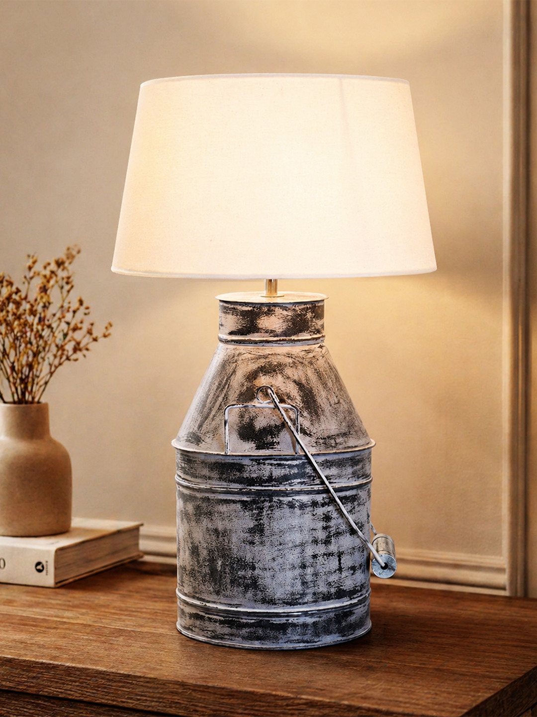 Homesake Warm Yellow Metal Cylinder Solid High Quality Electrical Table Lamps