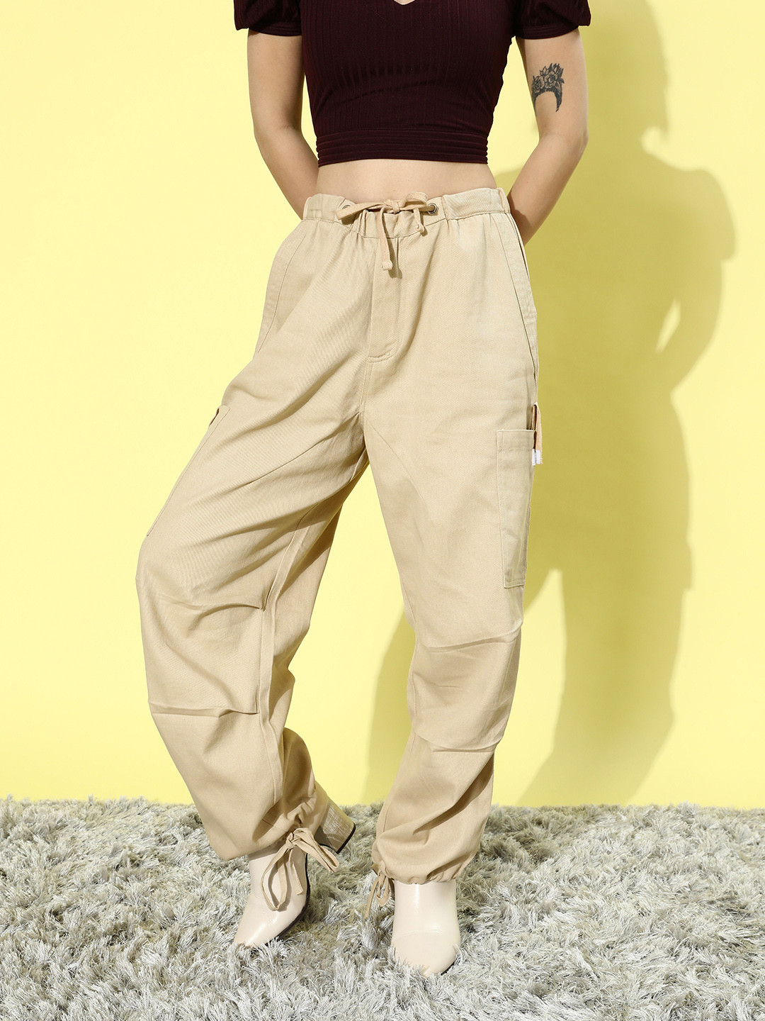 

Mast & Harbour Women Creamy Beige Preppy College Cool Pure Cotton Cargos