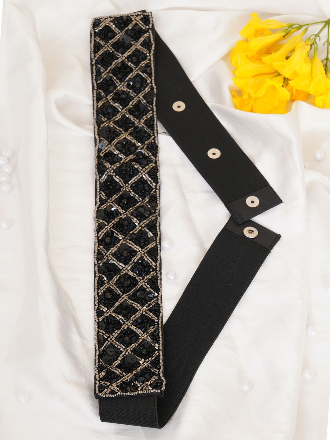 

FABBHUE Women Black Embellished Belt