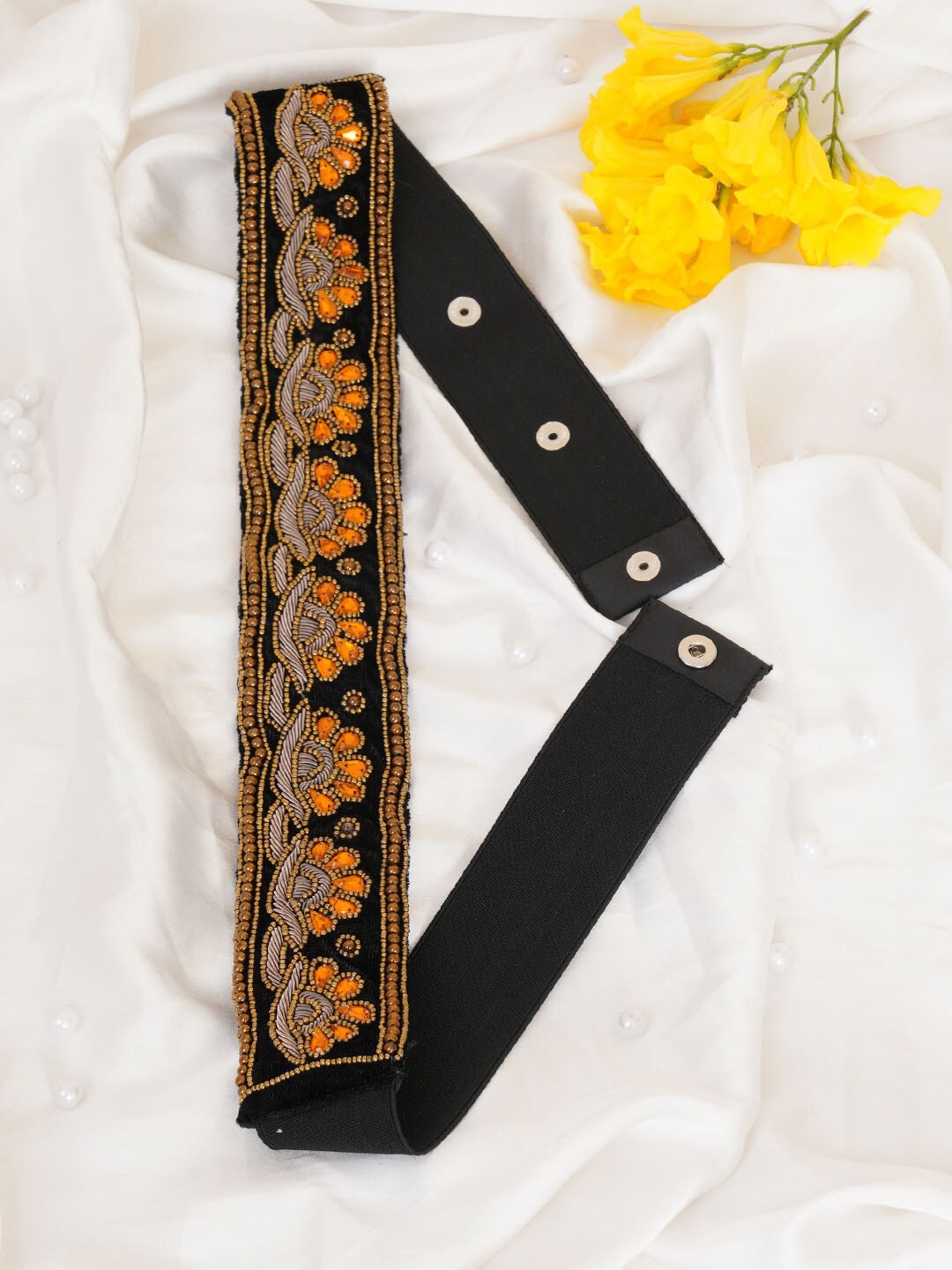 

FABBHUE Women Black Embellished Belt