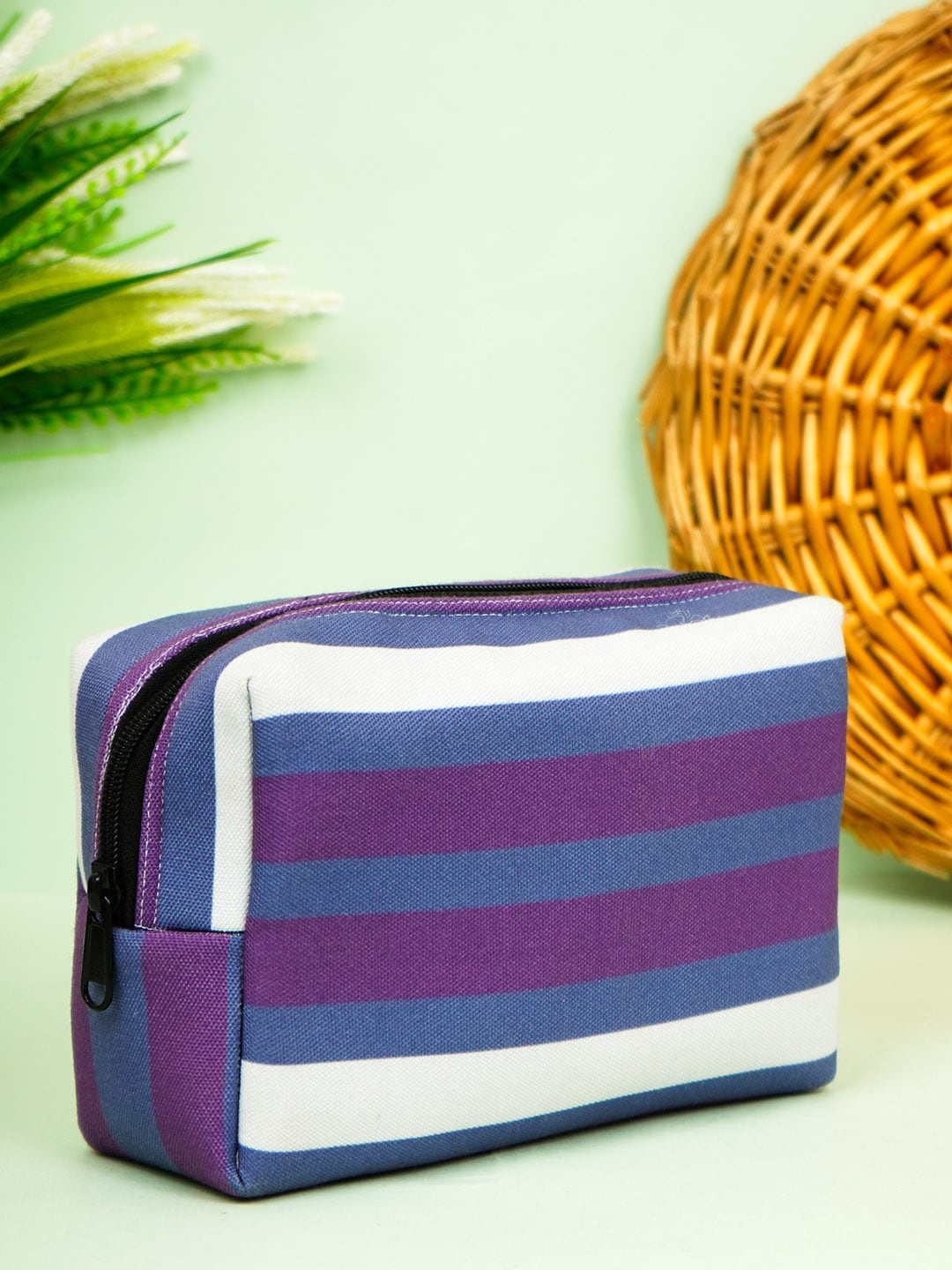 

Crazy Corner Blue & Purple Printed Makeup Pouch