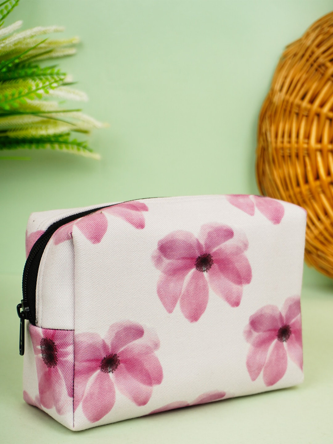 

Crazy Corner Pink & White Flower Printed Makeup Pouch