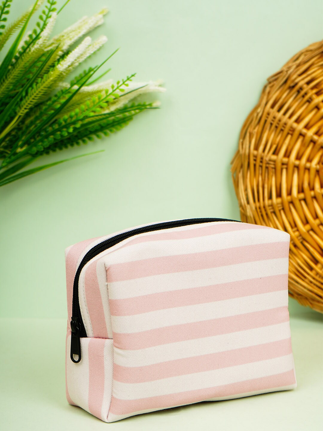 

Crazy Corner Pink Printed Travel Pouch