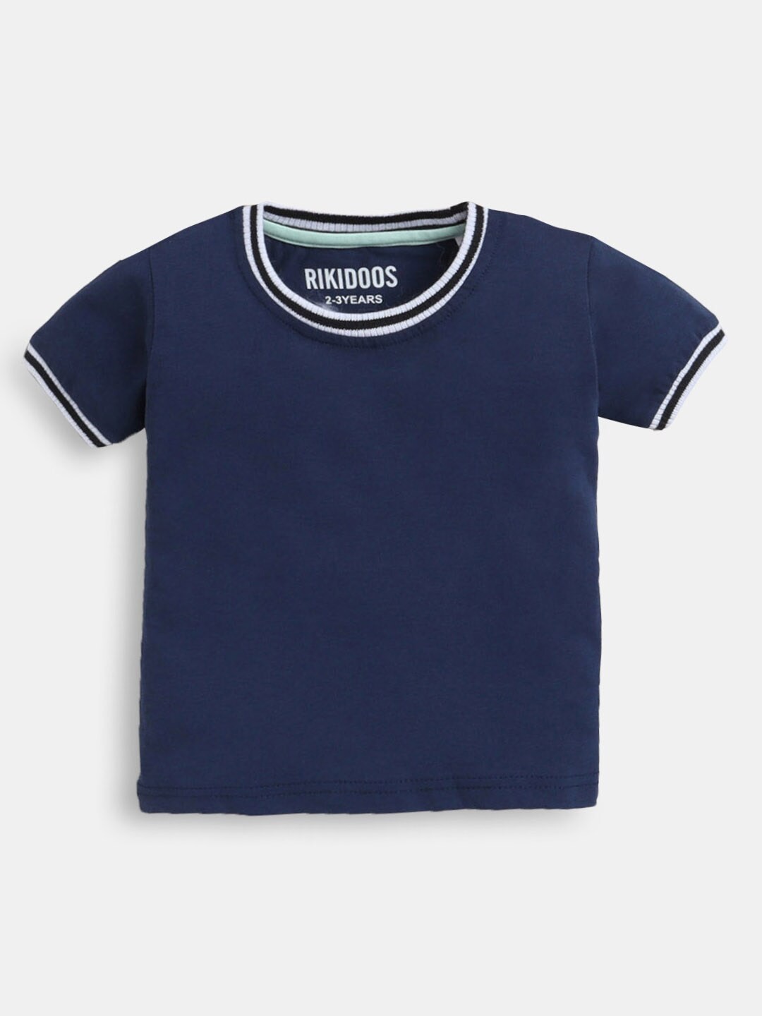

Hopscotch Boys Navy Blue Solid T-shirt