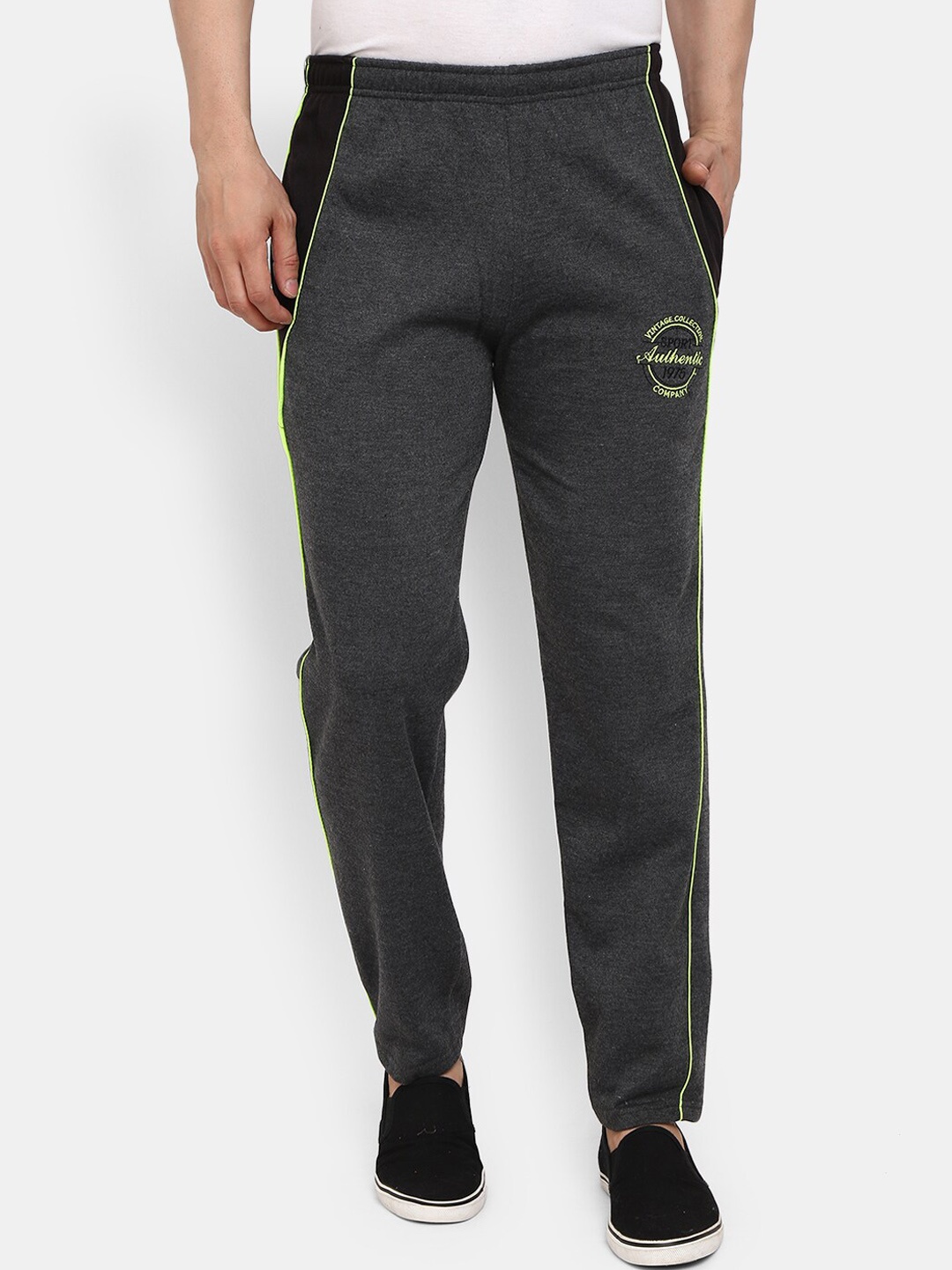 

V-Mart Men Grey Solid Cotton Track Pants