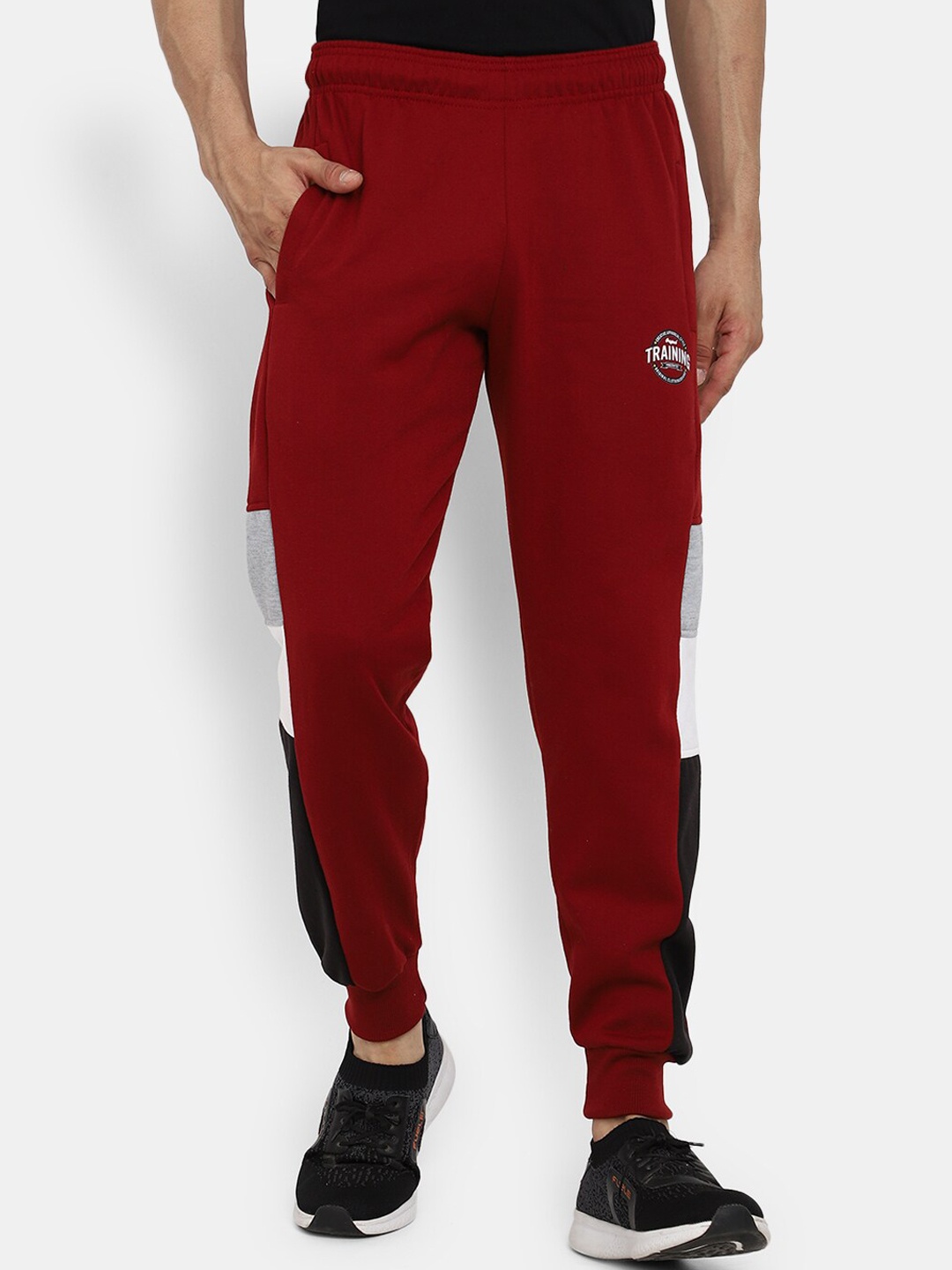 

V-Mart Men Red Solid Cotton Track Pants