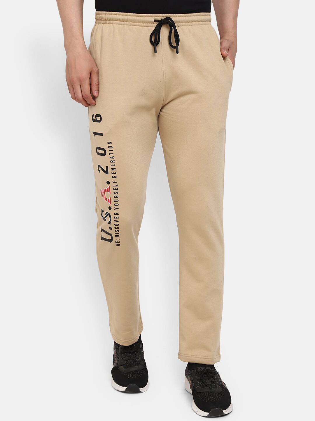 

V-Mart Men Cream-Coloured Solid Cotton Track Pants