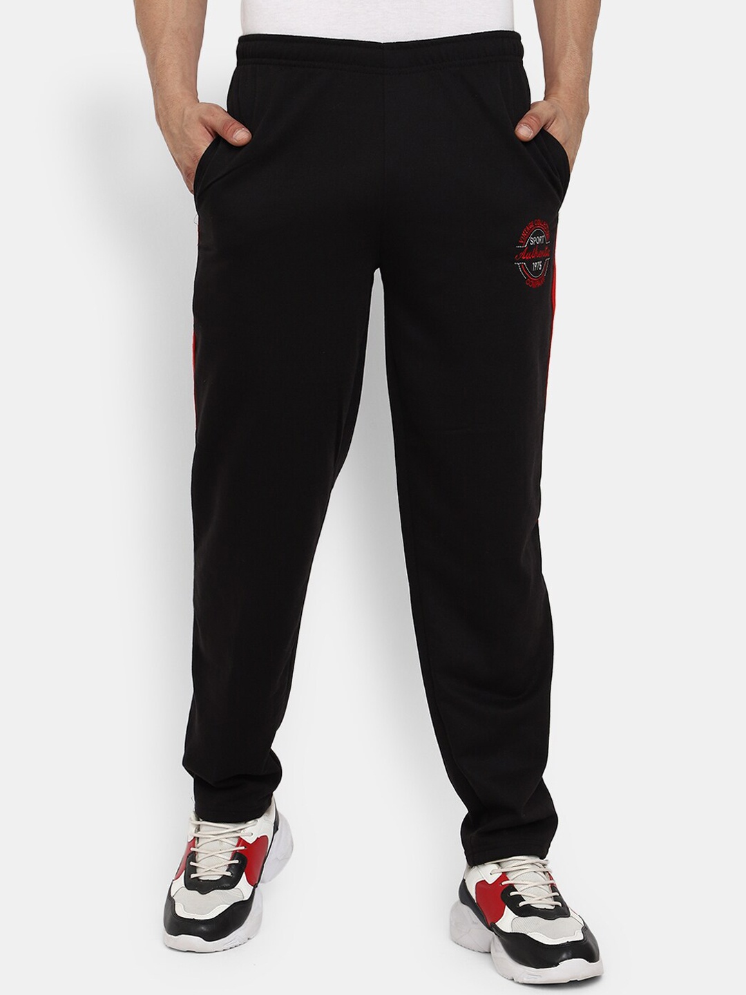 

V-Mart Men Black Solid Cotton Track Pants
