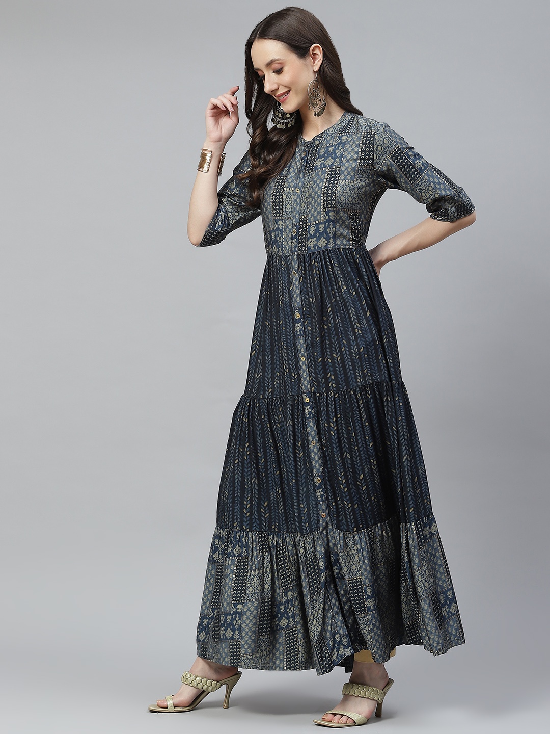 

Divena Women Blue & Taupe Ethnic Motifs Printed Tiered Kurta