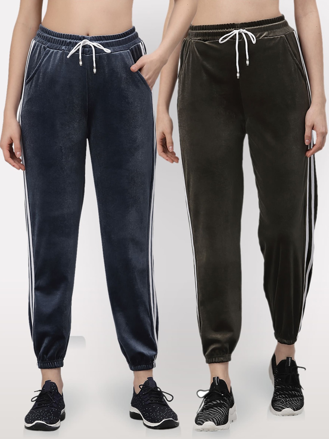 

NEUDIS Women Pack of 2 Blue & Olive Green Solid Velvet Finish Joggers