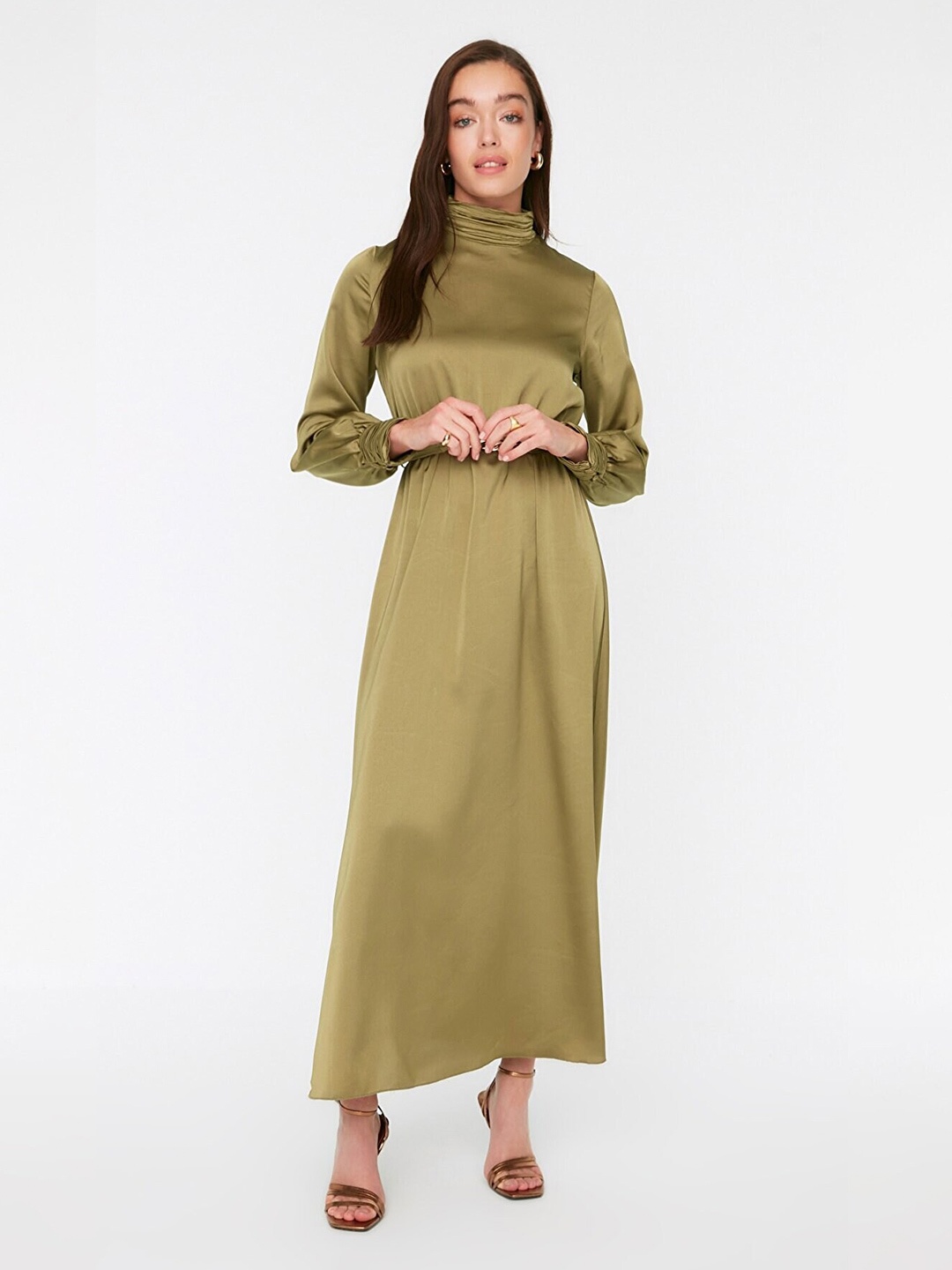 

Trendyol Women Green Solid Maxi Dress