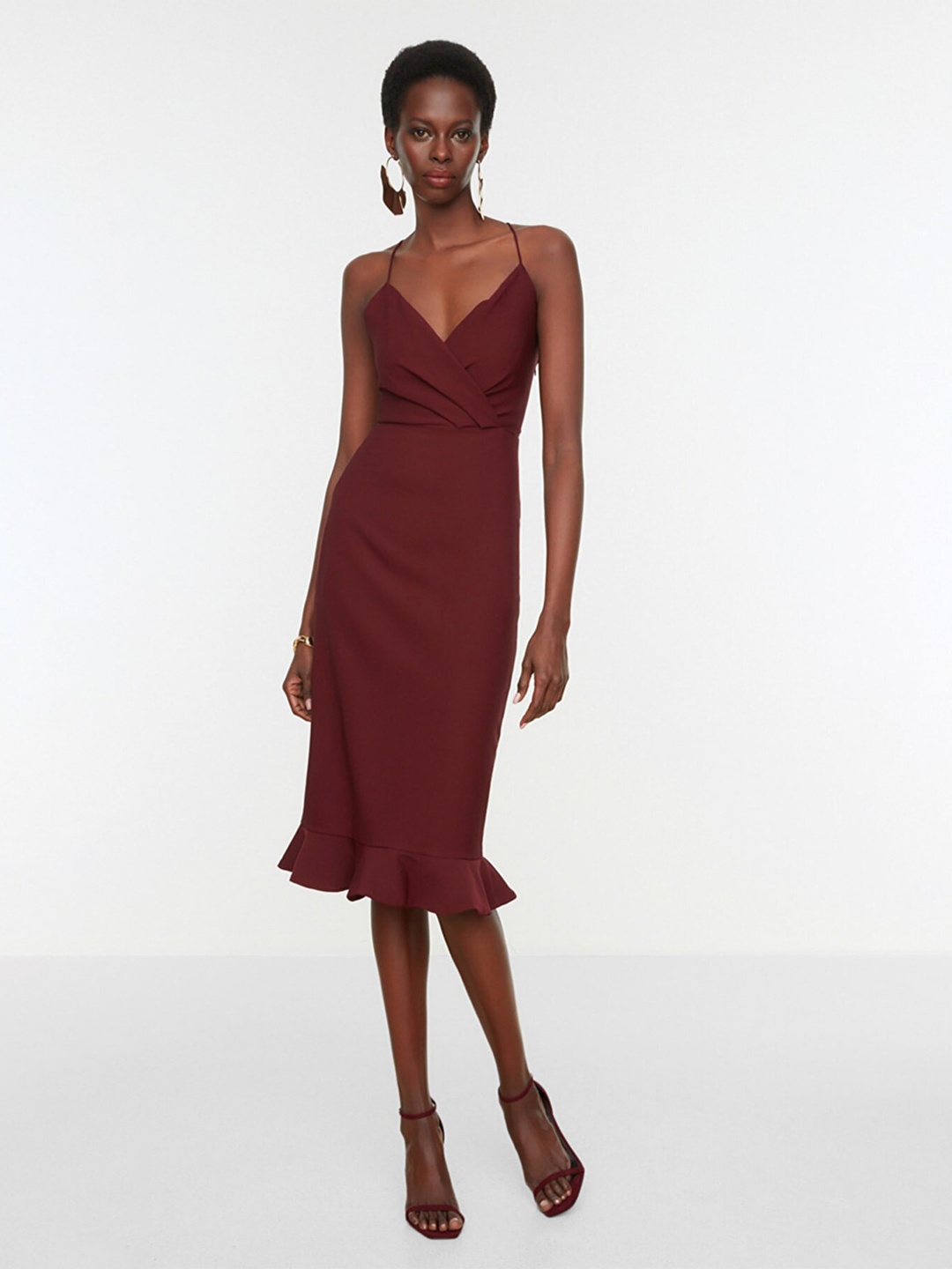 

Trendyol Women Maroon Shoulder Strap Wrap Dress