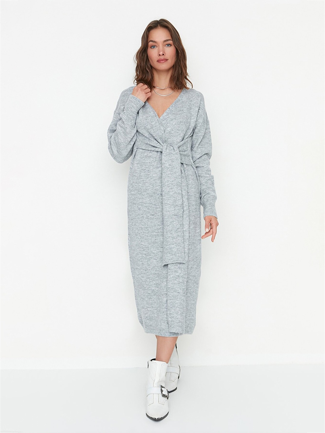 

Trendyol Women Grey Solid Acrylic Wrap Dress