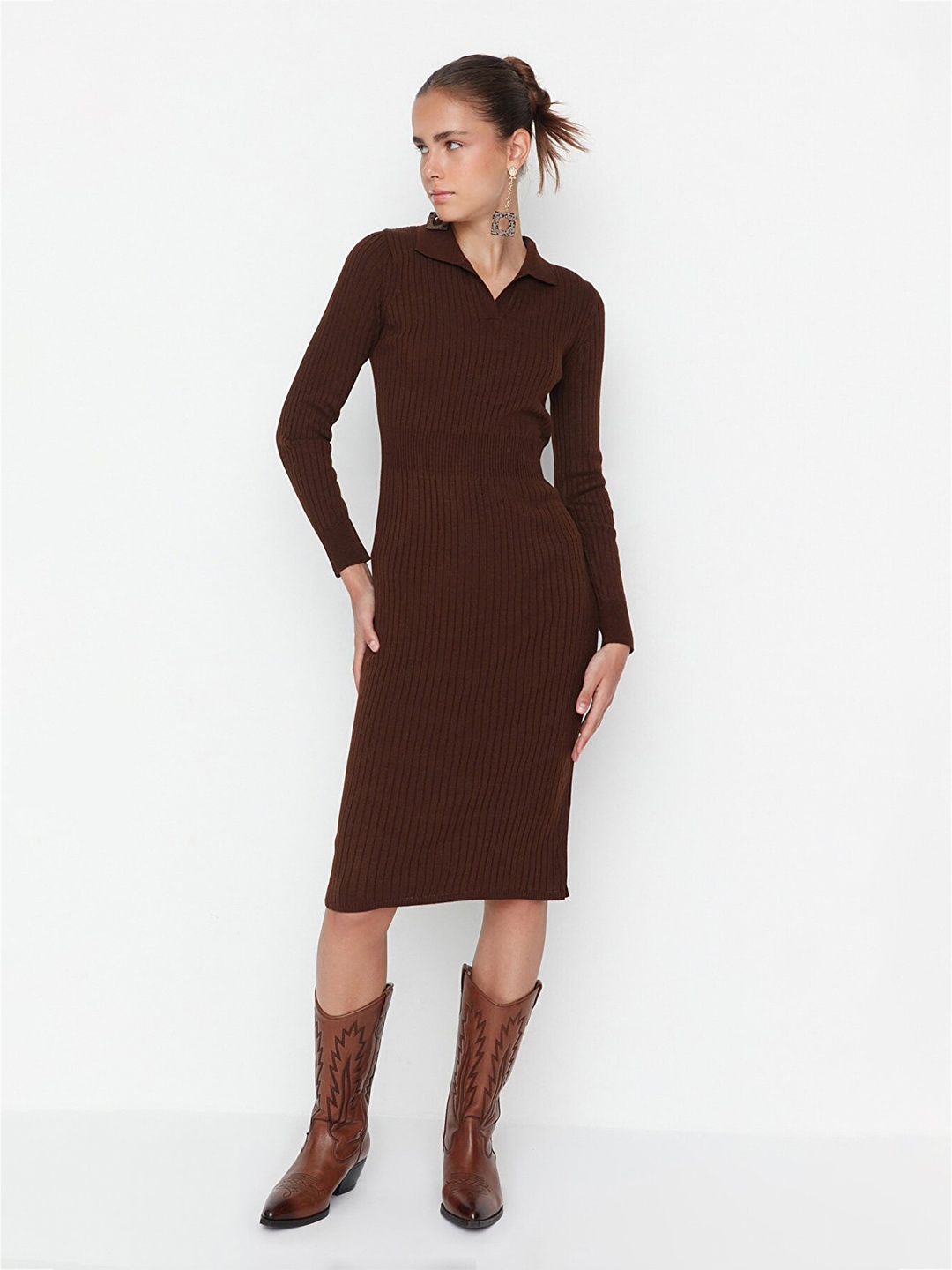 

Trendyol Women Brown Bodycon Dress