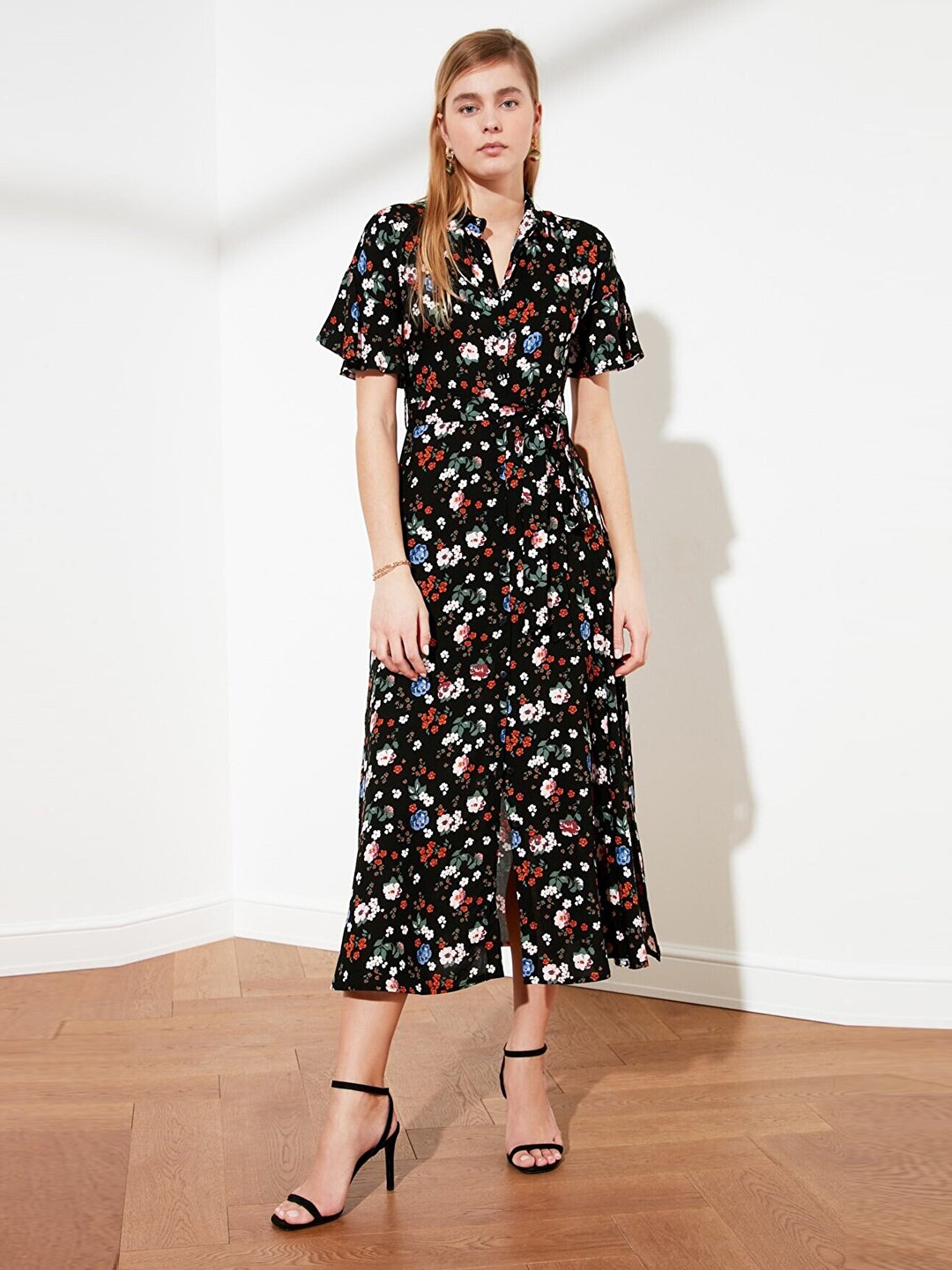 

Trendyol Women Navy Blue Floral Print Shirt Maxi Dress
