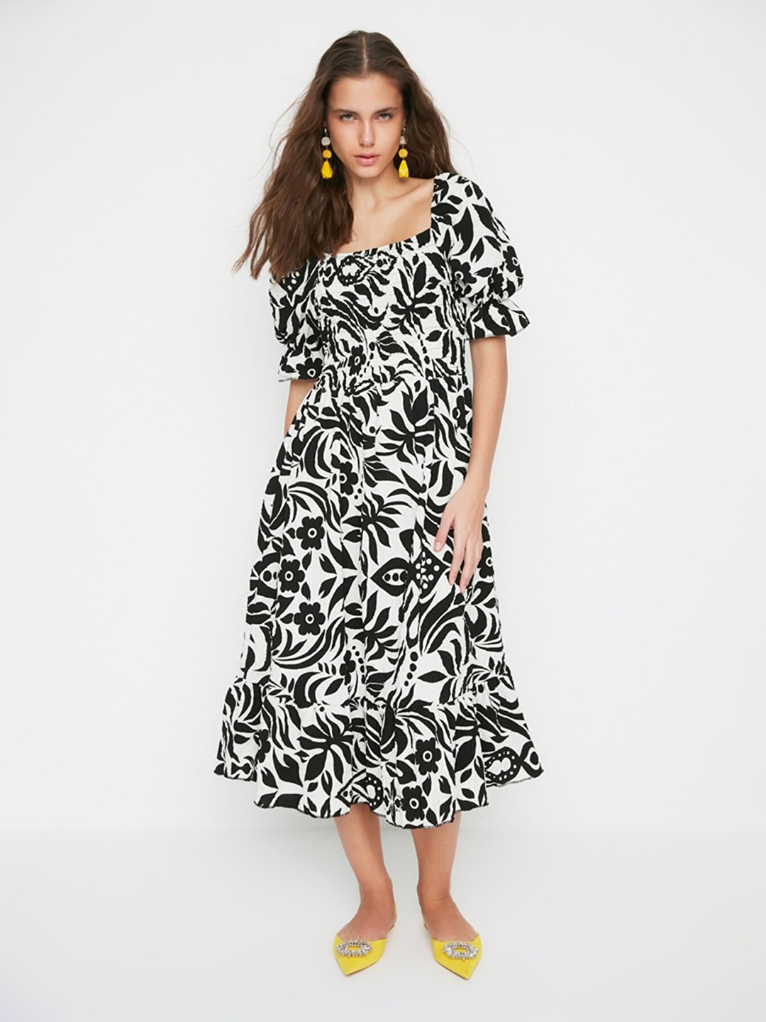 

Trendyol Women Black Smocked Floral Printed A-Line Midi Dress