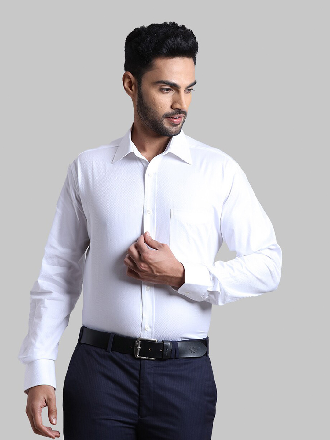 

Park Avenue Men White Cotton Formal Shirt