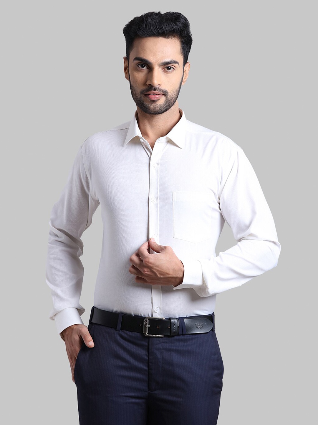 

Park Avenue Men Yellow Slim Fit Cotton Formal Shirt