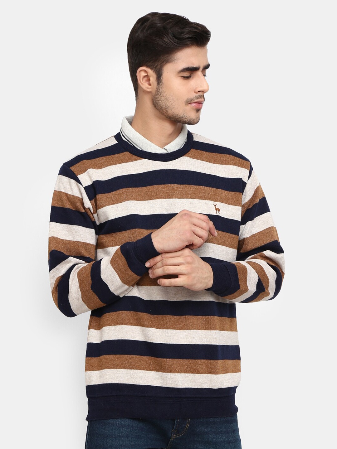 

V-Mart Men Brown Striped Sweatshirt