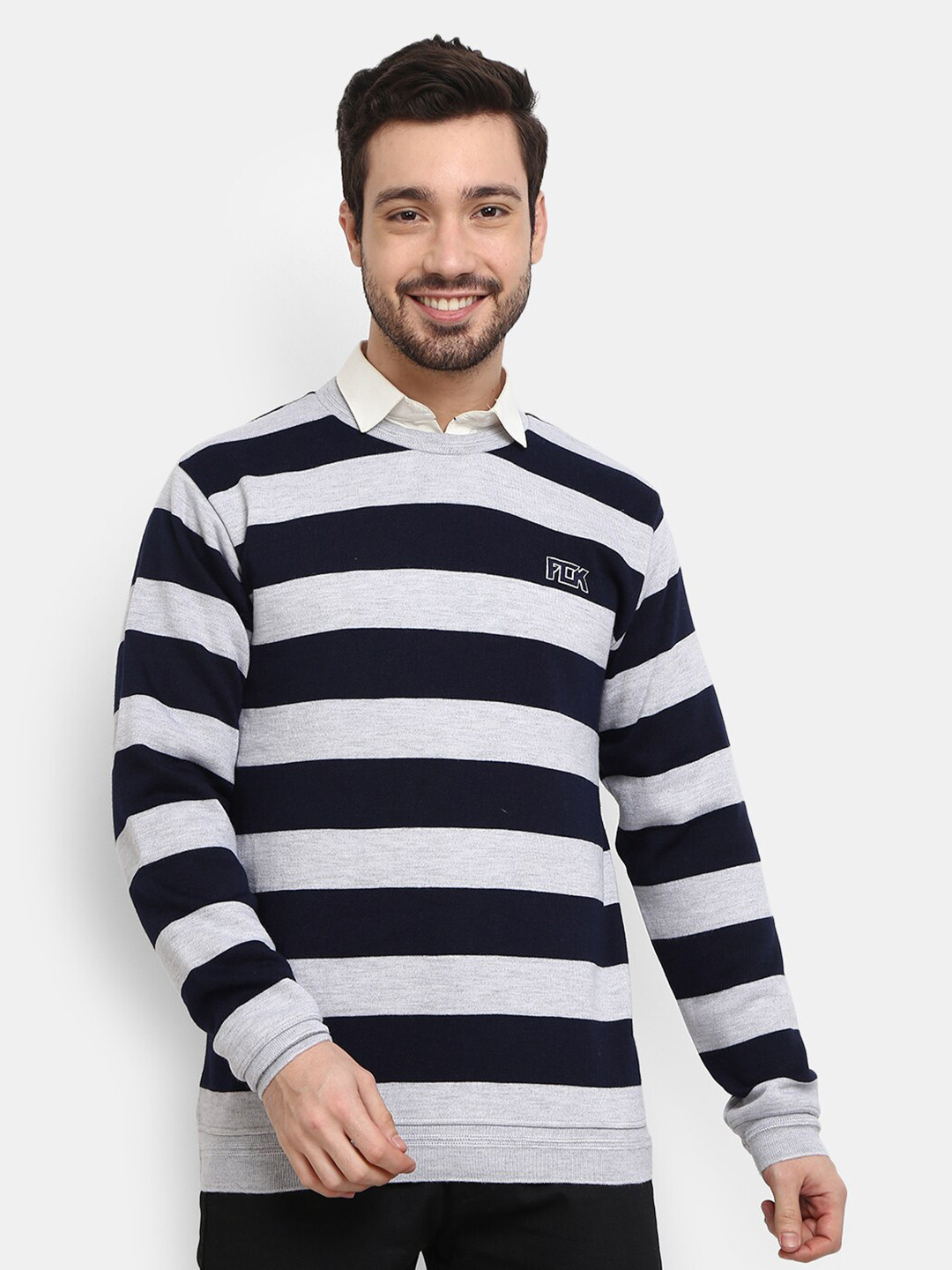 

V-Mart Men Grey Striped Sweatshirt
