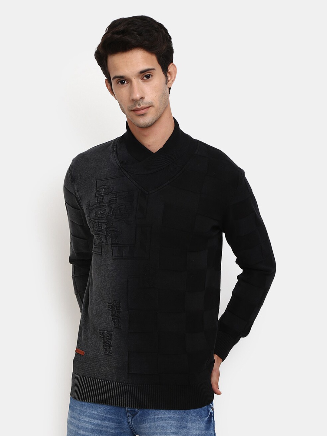 

V-Mart Men Black Printed Sweatshirt