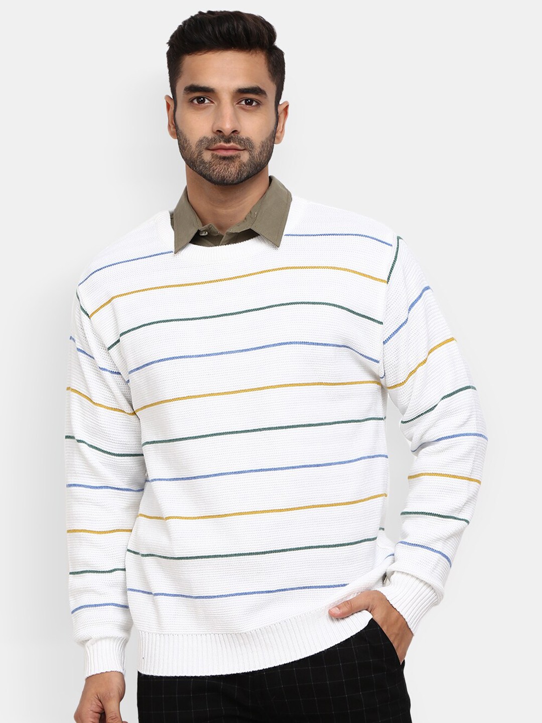 

V-Mart Men White Striped Sweatshirt