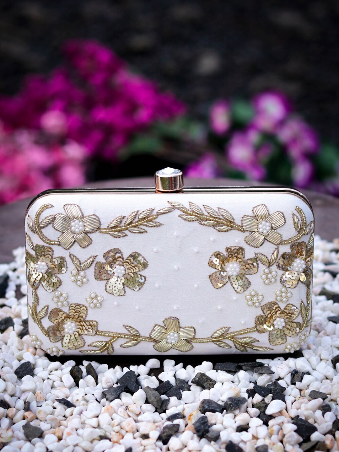 

NR By Nidhi Rathi Women White & Gold Embroidered Box Clutch