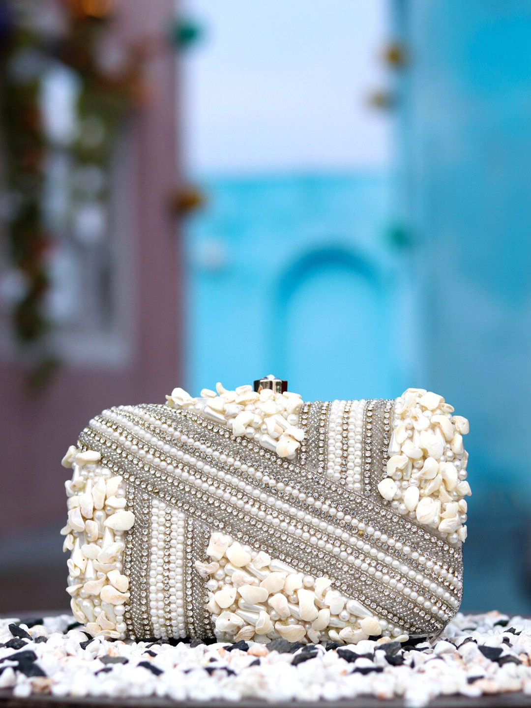 

NR By Nidhi Rathi Women White & Silver-Toned Embroidered Box Clutch