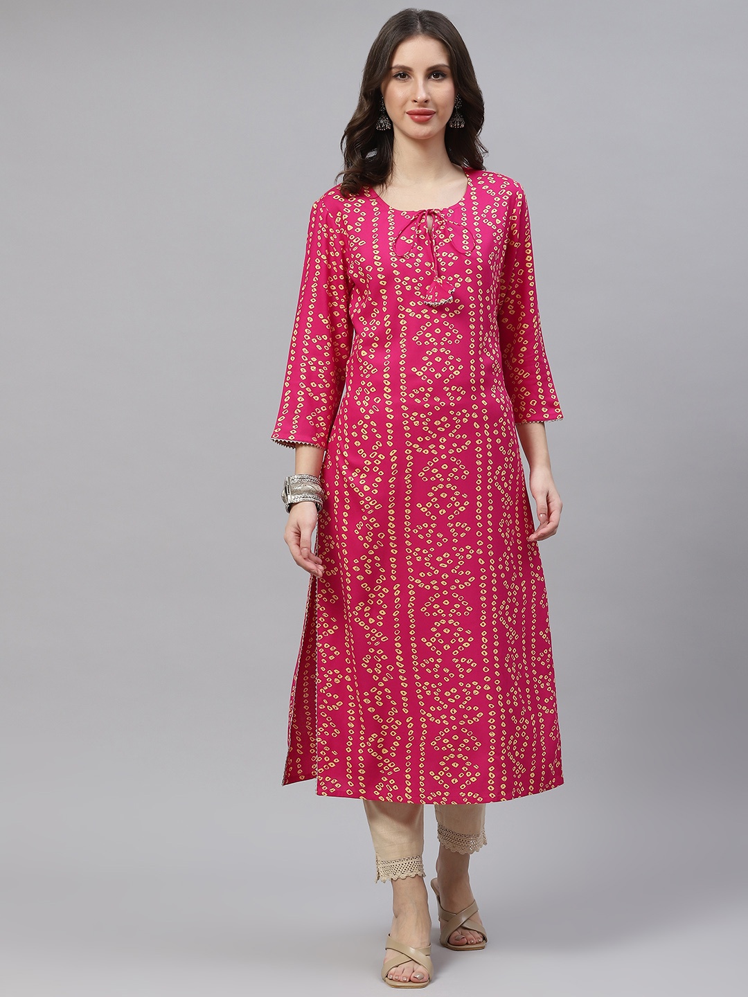 

PIROH Women Pink Bandhani Print Kurta