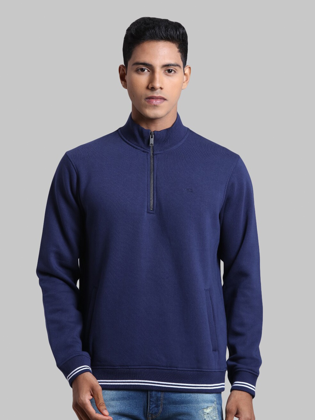 

ColorPlus Men Blue Sweatshirt