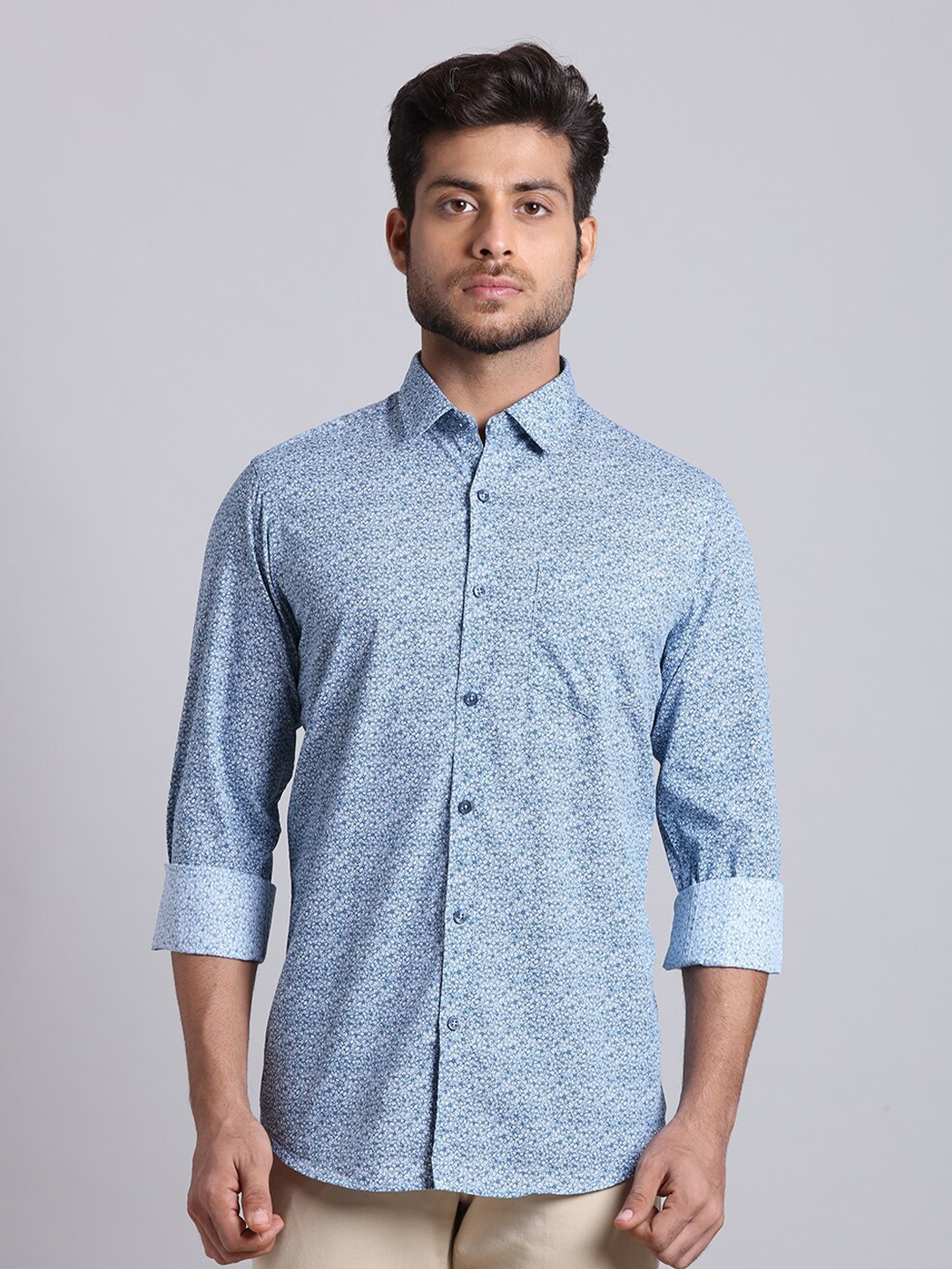 

ColorPlus Men Blue Floral Printed Casual Shirt