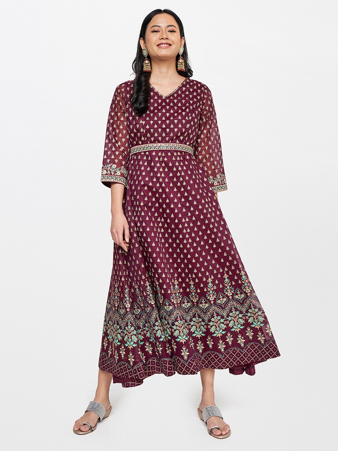 

Global Desi Women Burgundy Ethnic Motifs Viscose Rayon Fit and Flare Ethnic Dresses