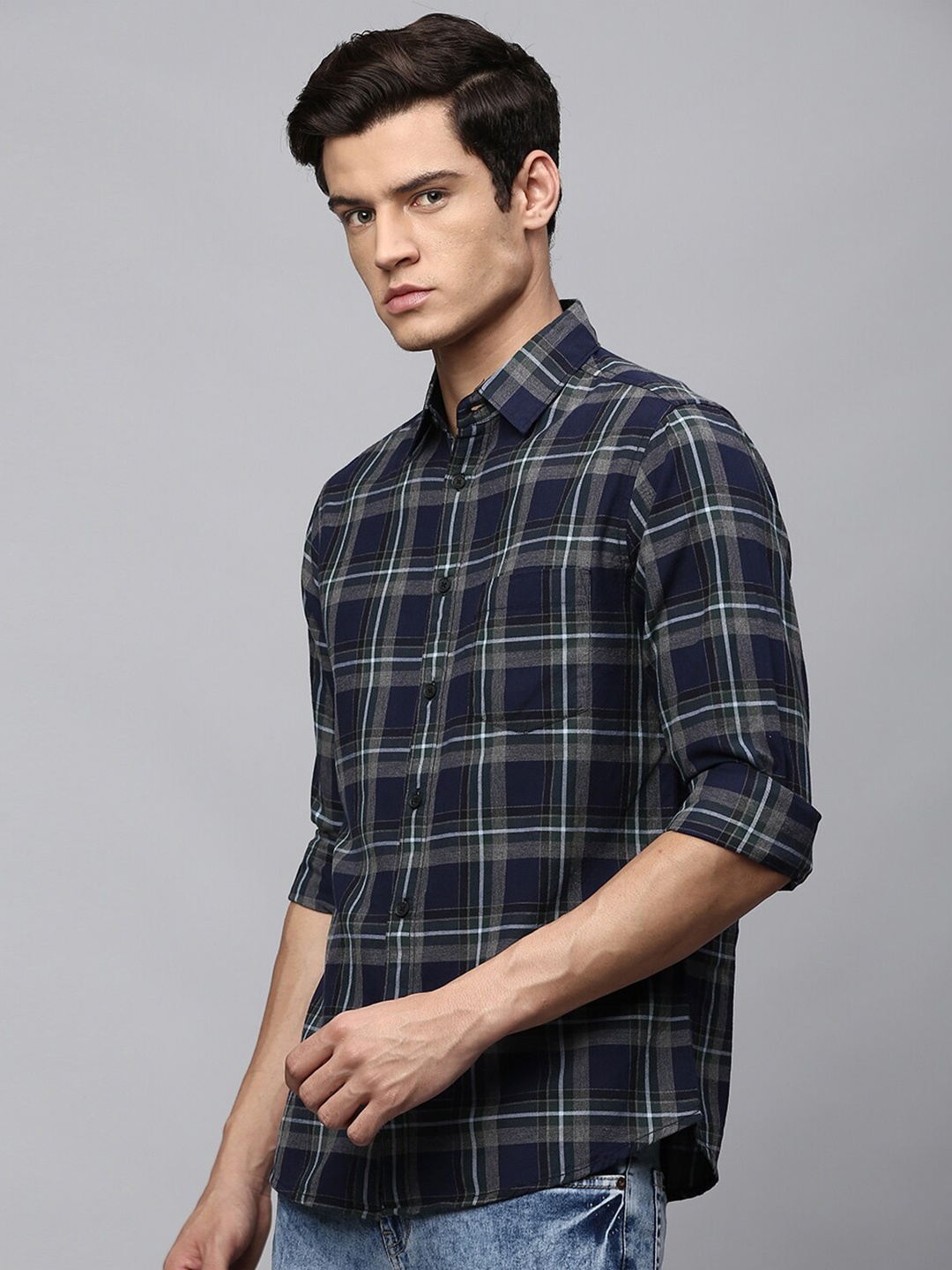 

Dennis Lingo Men Navy Blue Slim Fit Tartan Checks Checked Cotton Casual Shirt