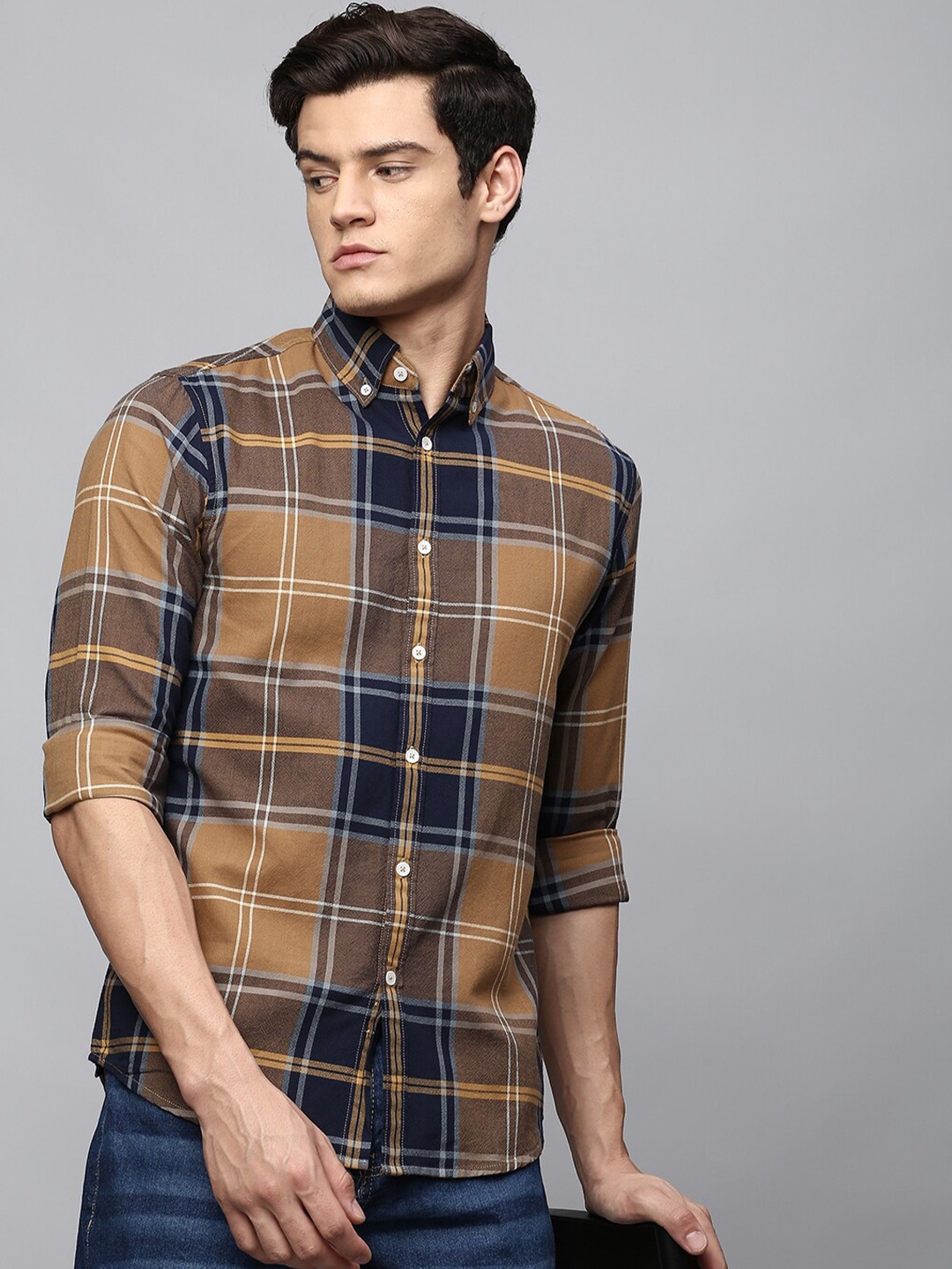 

Dennis Lingo Men Khaki Slim Fit Tartan Checked Casual Shirt