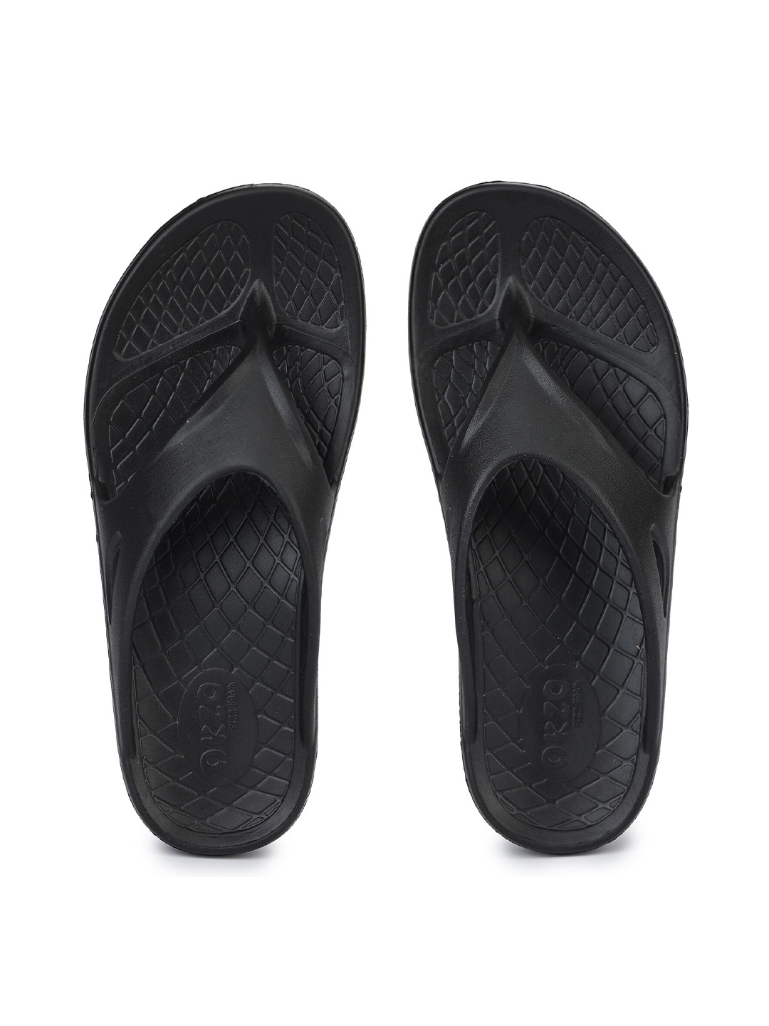 

ABROS Boys Black Solid Rubber Thong Flip-Flops