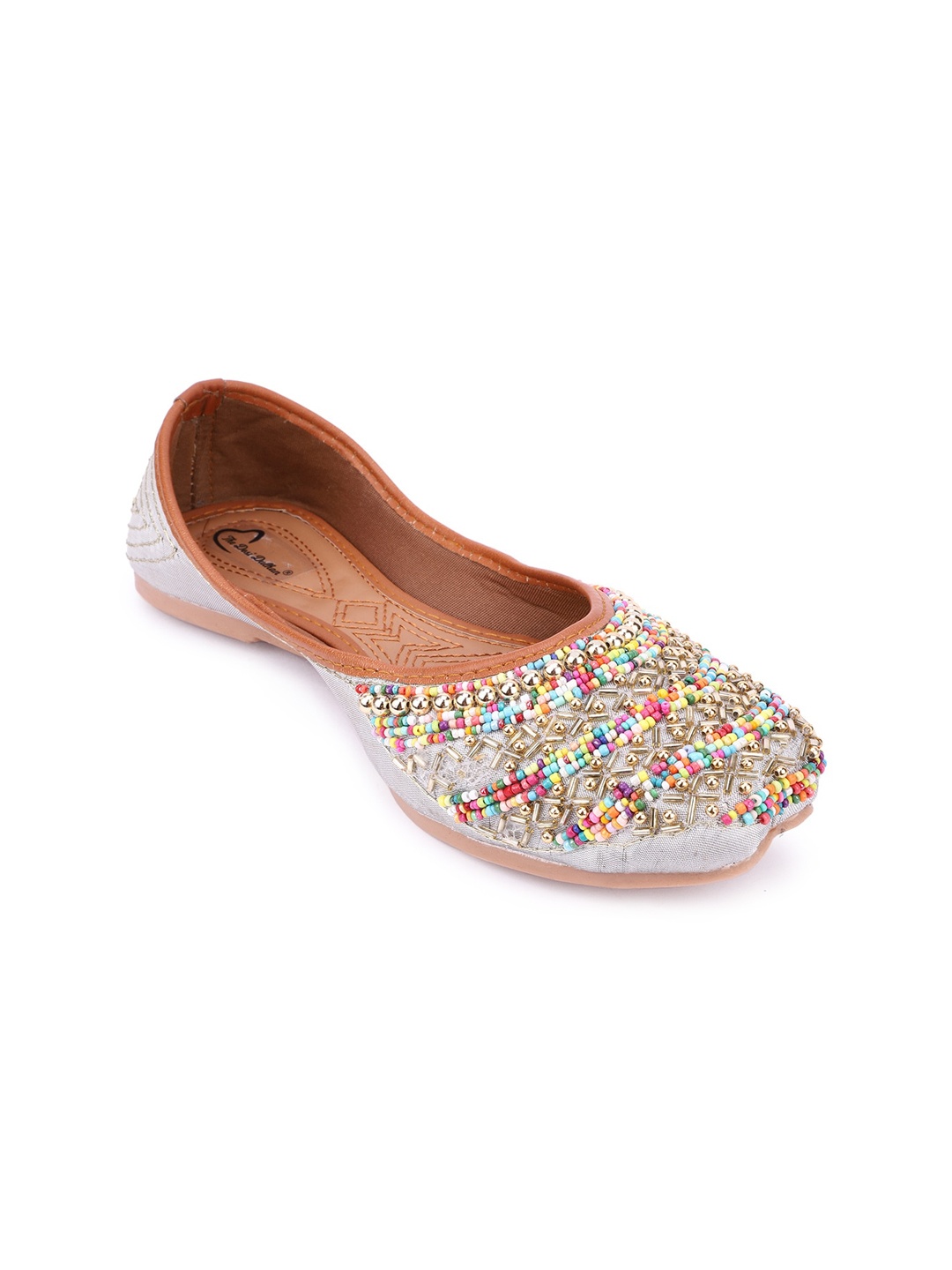 

The Desi Dulhan Women Grey Embellished Ethnic Mojaris Flats
