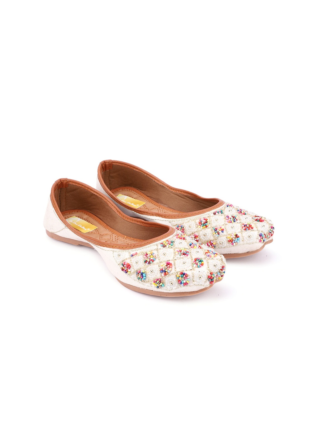 

The Desi Dulhan Women White Embellished Ethnic Ballerinas