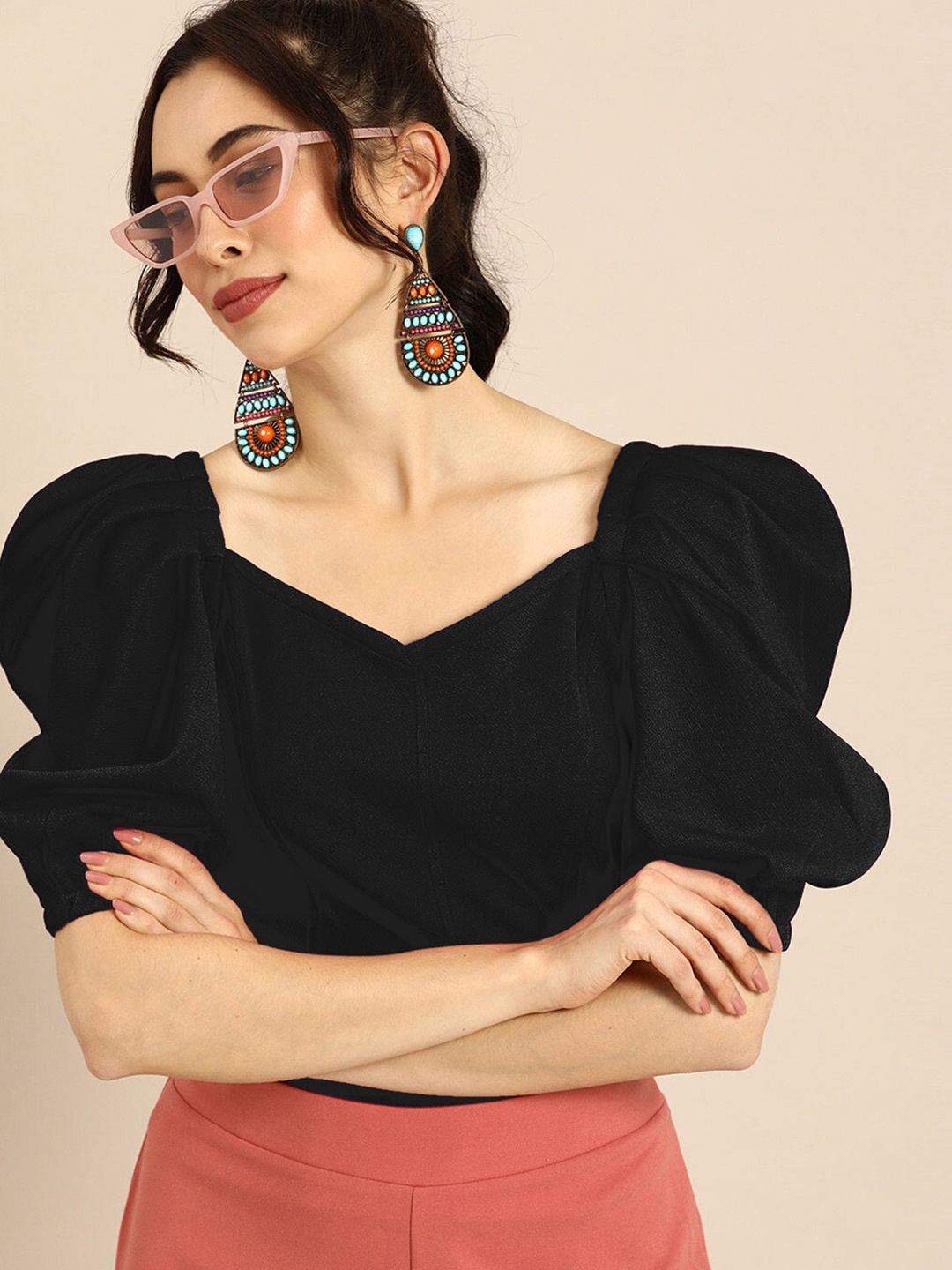 

FAVRIZ Women Black Solid Sweetheart Neck Puff Sleeves Top