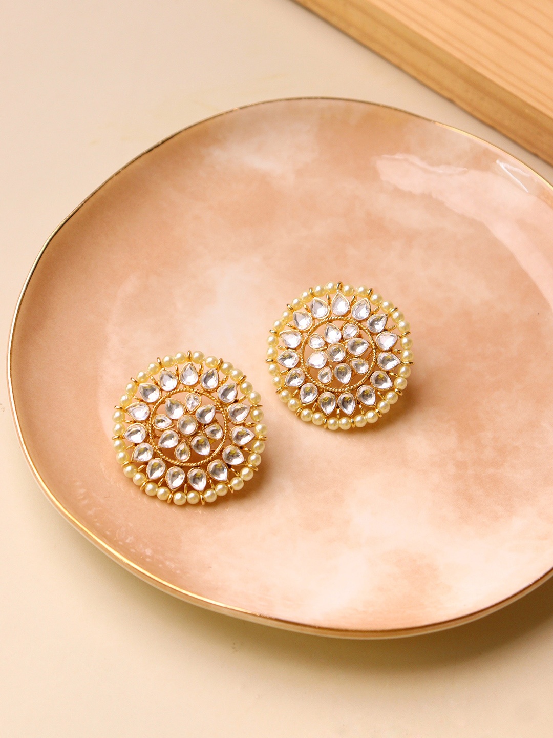 

CURIO COTTAGE Gold-Plated & White Floral Pearls & Kundan Studs Earrings