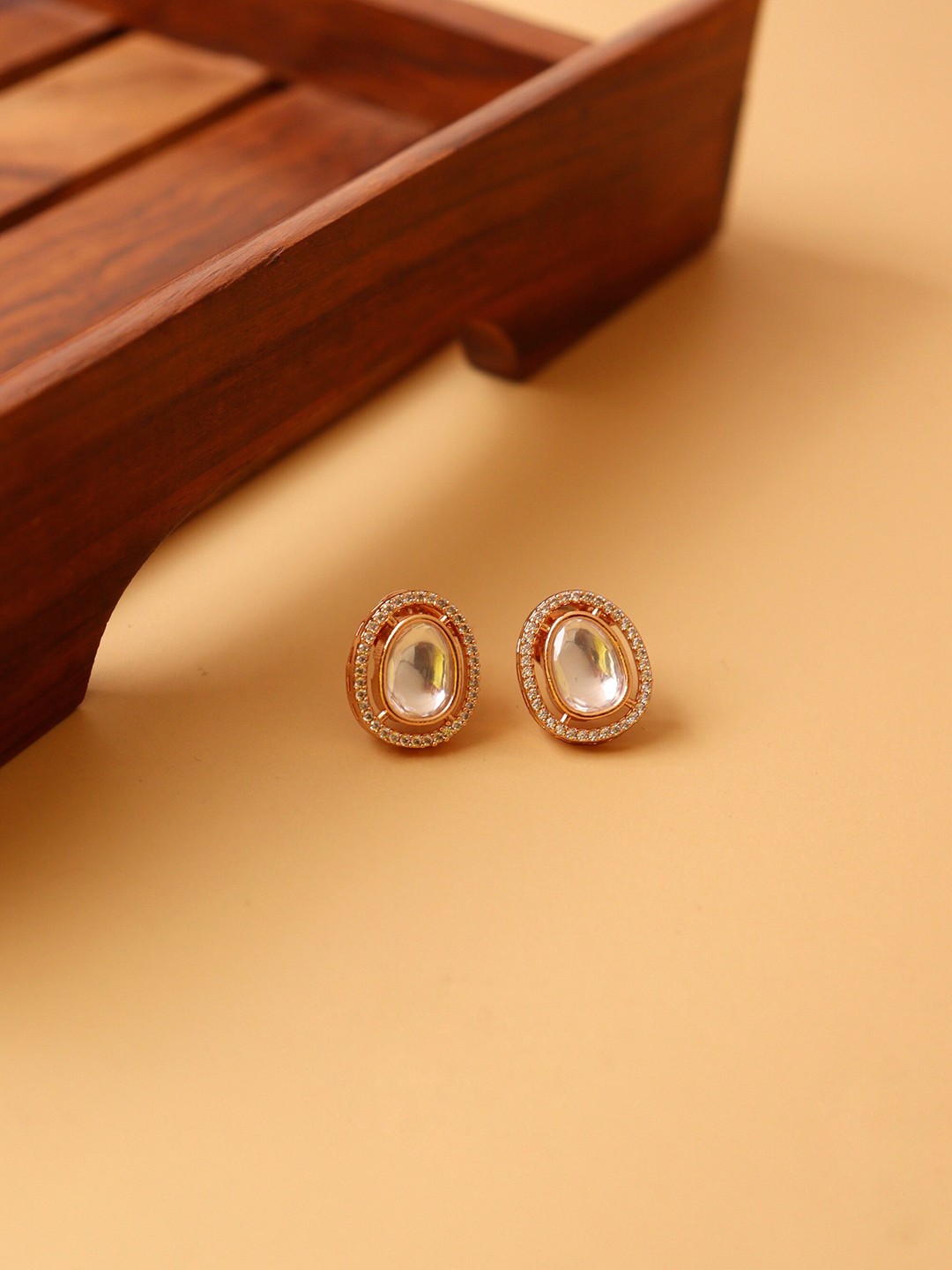 

CURIO COTTAGE Gold-Toned Contemporary Studs Earrings