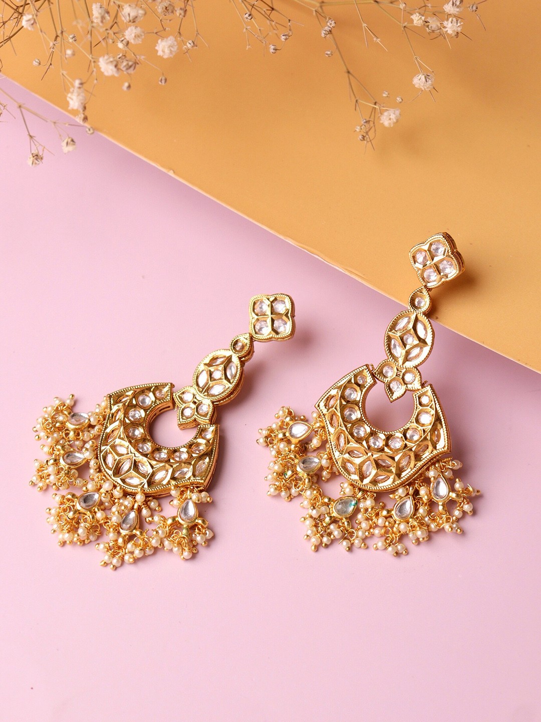

CURIO COTTAGE Gold-Plated & White Contemporary Drop Earrings