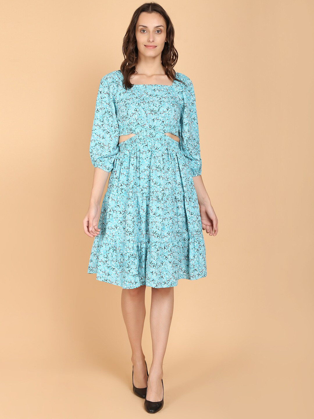 

DESI WOMANIYA Women Blue & Black Floral Printed Cut Out Fit and Flare Dress