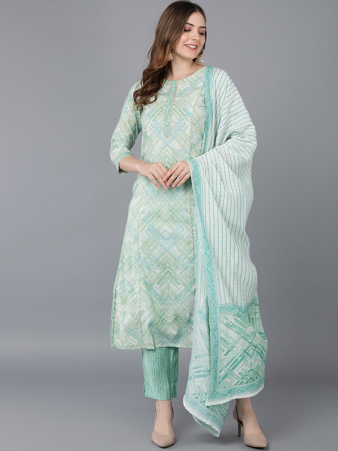 

AHIKA Women Sea Green Ethnic Motifs Printed Kurta with Trousers & With Dupatta