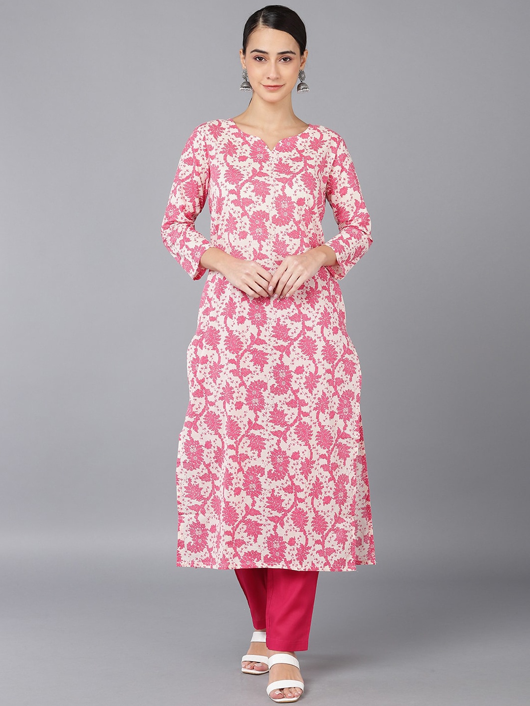 

AHIKA Women White Floral Printed Kurta, Off white